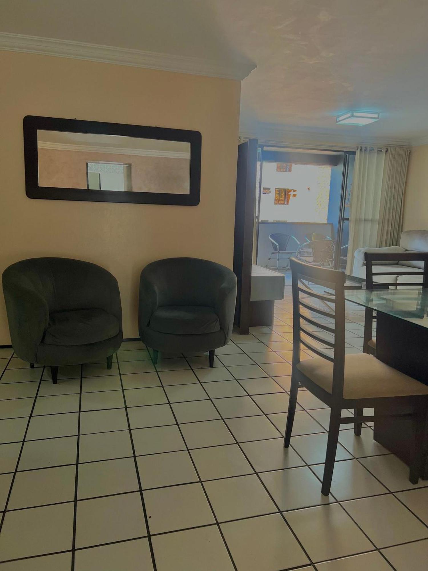 Apê Família 3 Quartos 200m Da Feirinha Beira Mar * Fortaleza (Ceara)