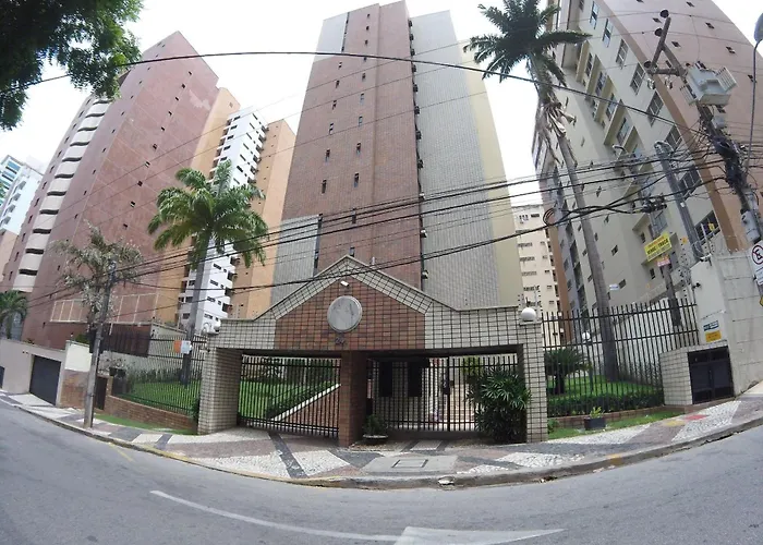 Ape Familia 3 Quartos 200M Da Feirinha Beira Mar